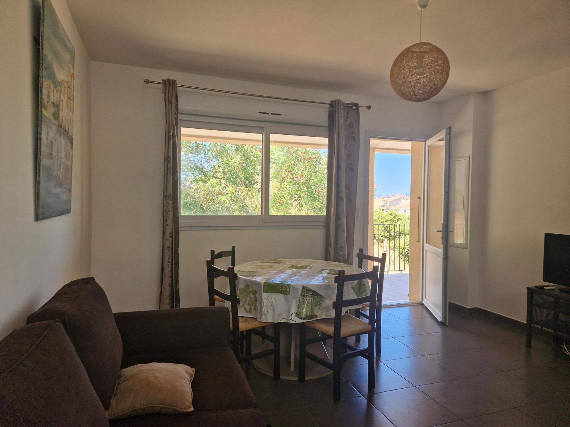 Location Saisonniere - Appartement T3 - Propriano プロプリアノ エクステリア 写真